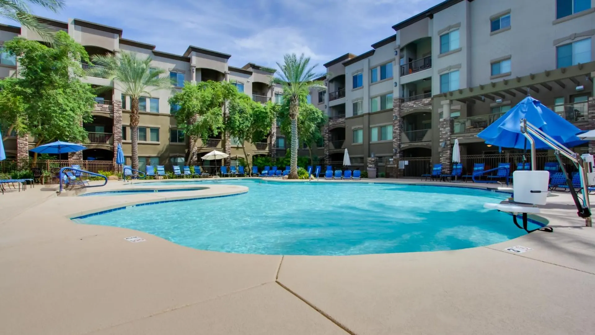 Apartman Mid-Century Modern Phoenix Condo, Walk To High St! Amerikai Egyesült Államok